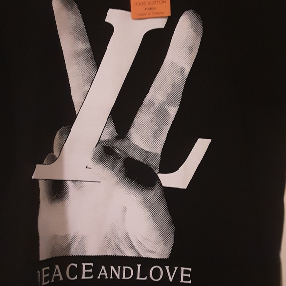 COPY - Fashion T-shirt - Picture 7 of 8